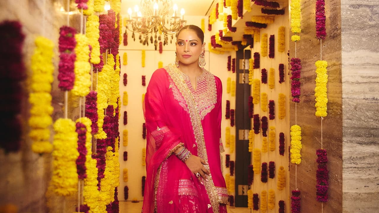 47 साल की हुई बिपाशा बसु 47 साल की हुई बिपाशा बसु