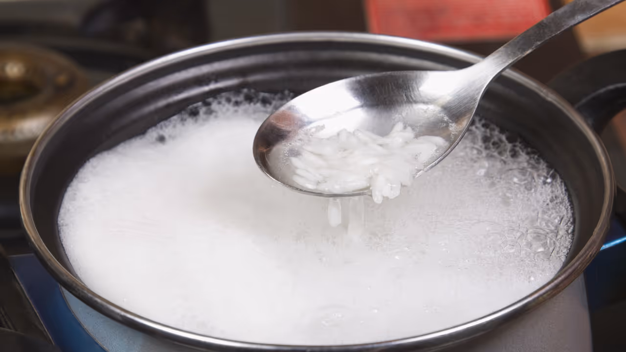 ఒకప్పుడు గంజే ఔషధం ఒకప్పుడు గంజే ఔషధం