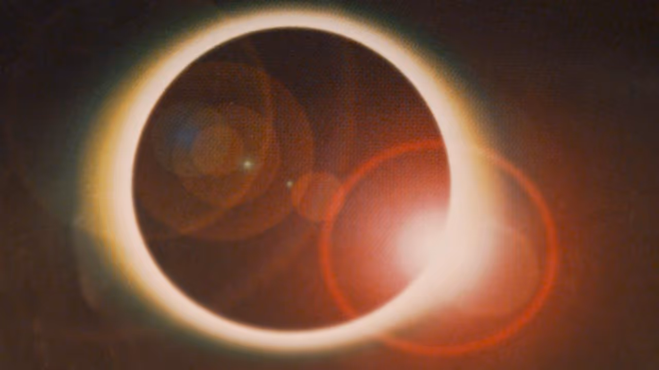 మొదటి సూర్య గ్రహణం... మొదటి సూర్య గ్రహణం...