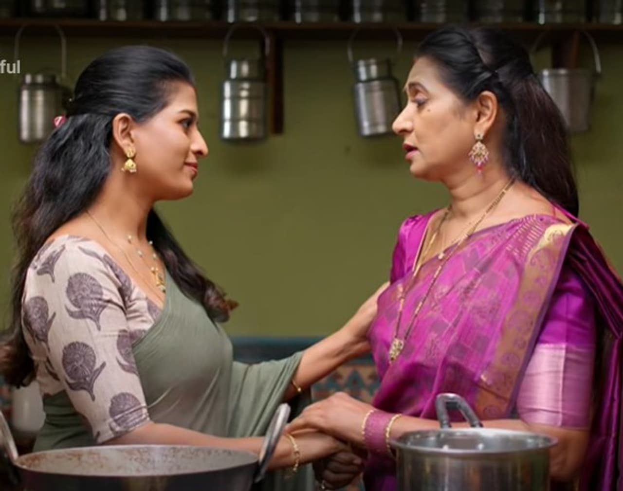 ఇల్లు ఇల్లాలు పిల్లలు.. ఇల్లు ఇల్లాలు పిల్లలు..