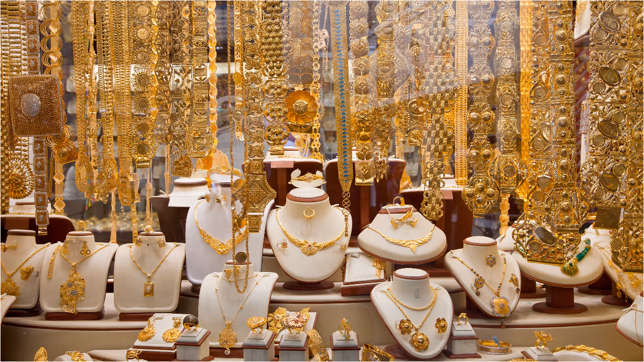 സ്വർണ്ണവില റെക്കോർഡിലേക്ക് സ്വർണ്ണവില റെക്കോർഡിലേക്ക്