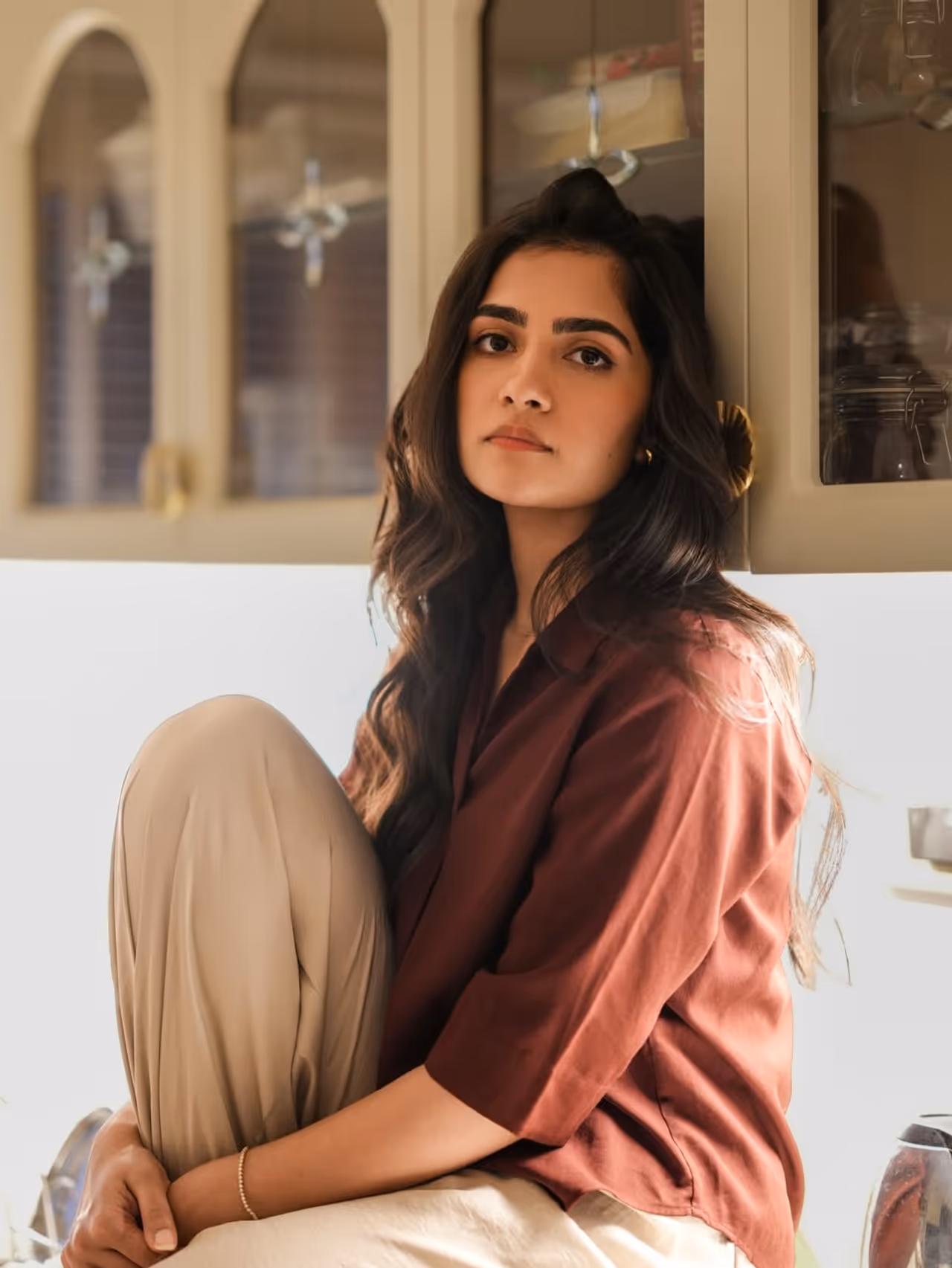 నటి రుక్మిణి వసంత్ నటి రుక్మిణి వసంత్