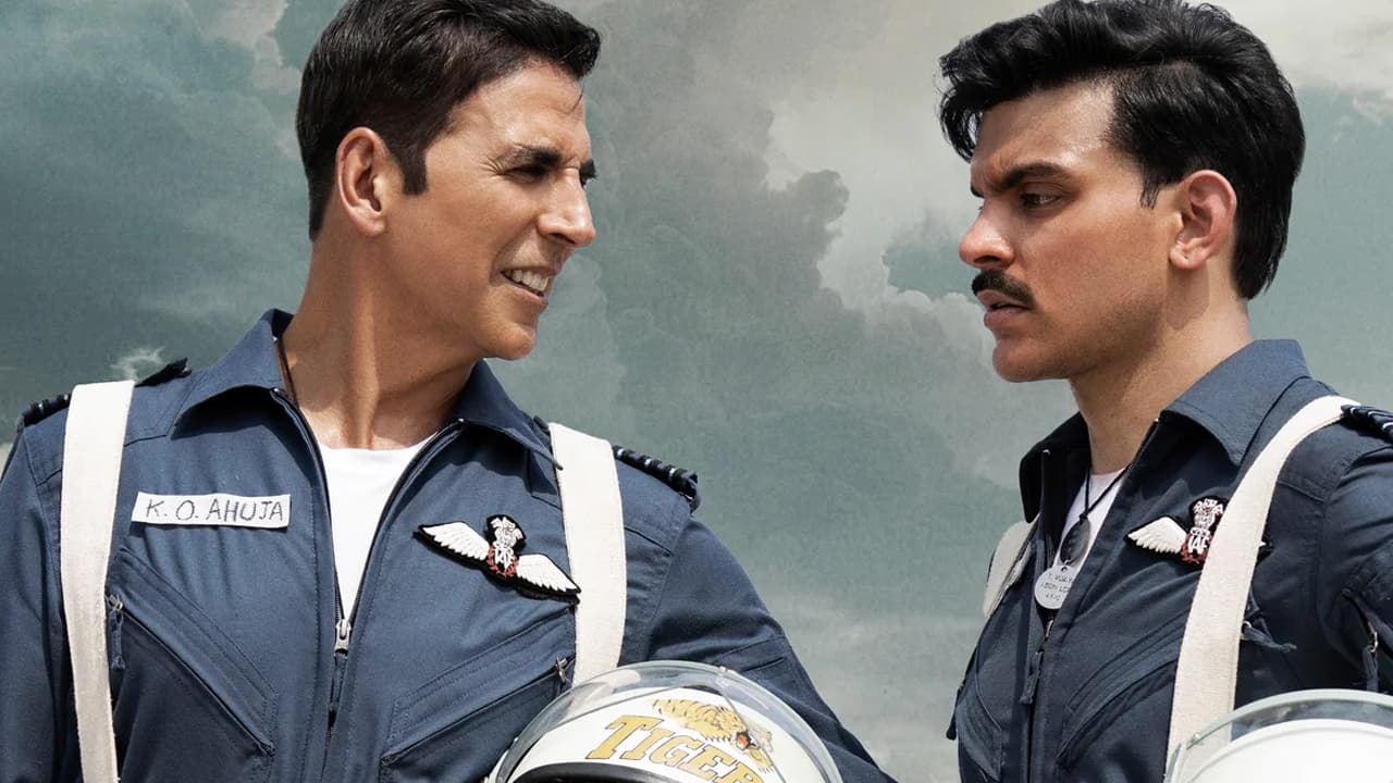 5. स्काई फोर्स (एवरेज) 5. स्काई फोर्स (एवरेज)