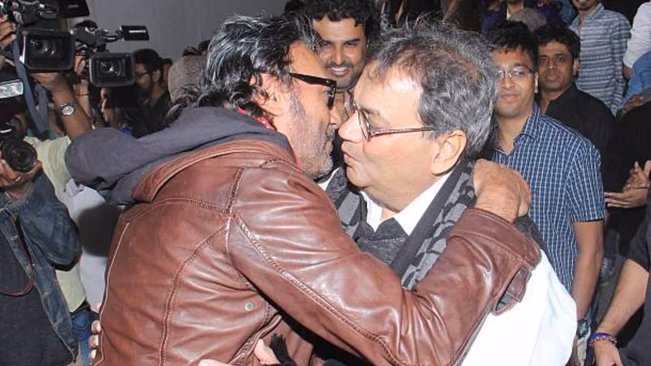 जैकी श्रॉफ और सुभाष घई की बॉडिंग जैकी श्रॉफ और सुभाष घई की बॉडिंग