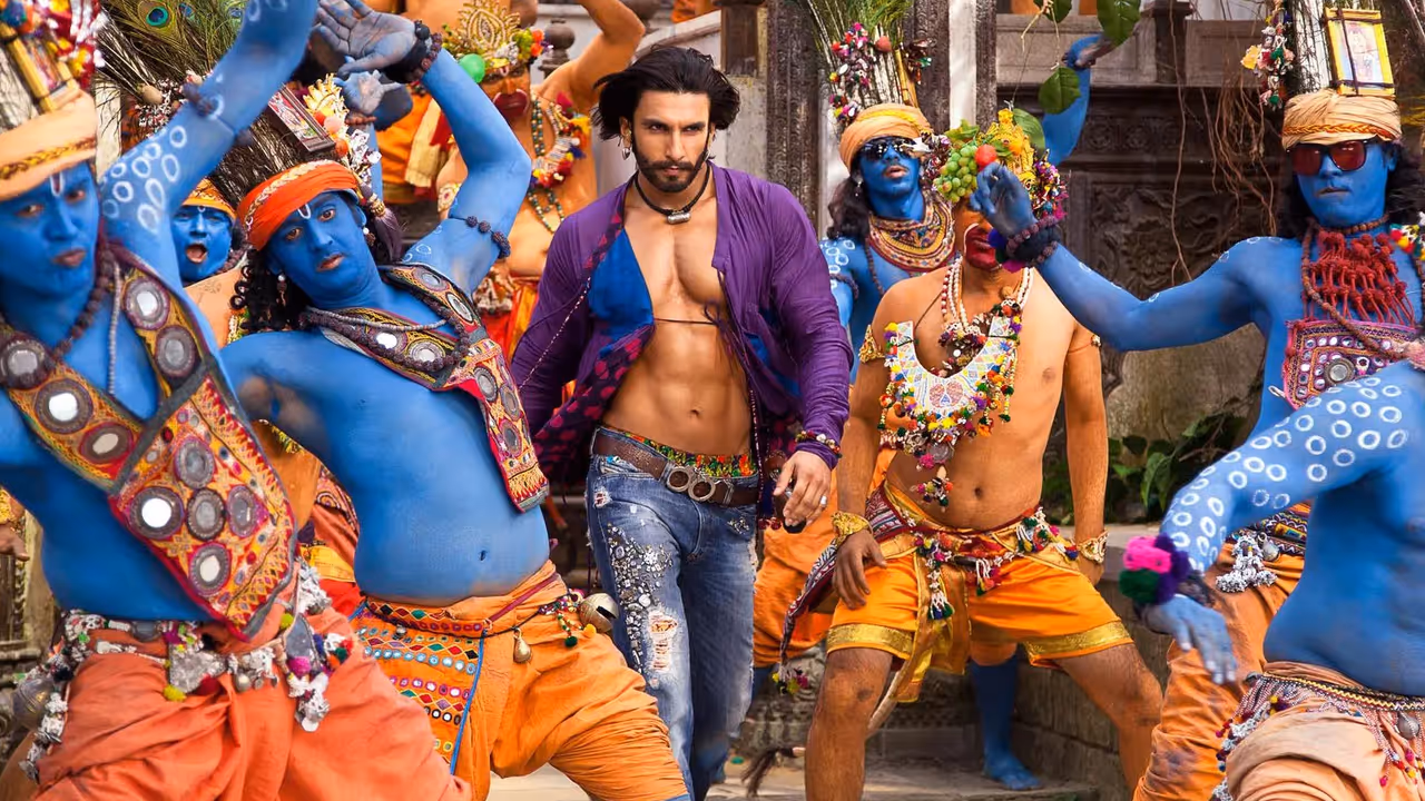 फिल्म गोलियों का रासलीला राम लीला फिल्म गोलियों का रासलीला राम लीला