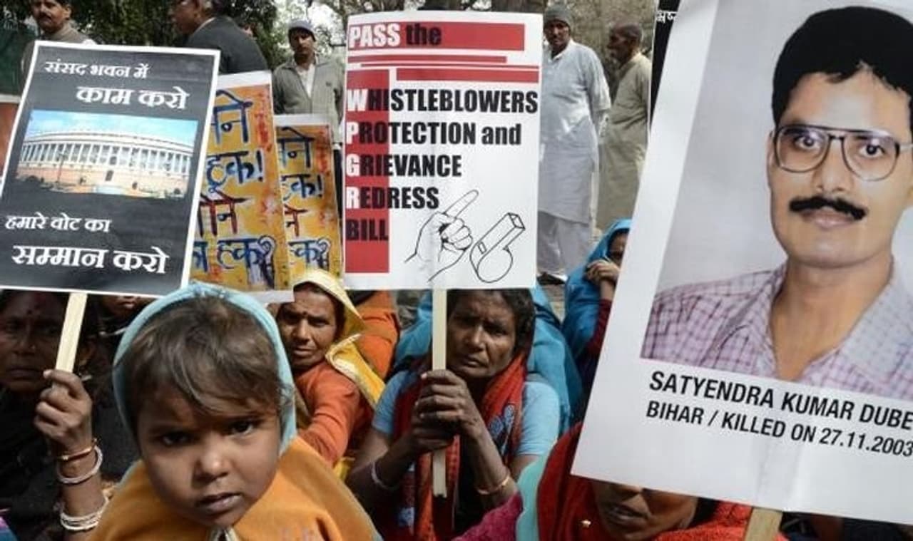 ಸುವರ್ಣ ಚತುಷ್ಪಥದ ಭ್ರಷ್ಟಾಚಾರ ಸುವರ್ಣ ಚತುಷ್ಪಥದ ಭ್ರಷ್ಟಾಚಾರ