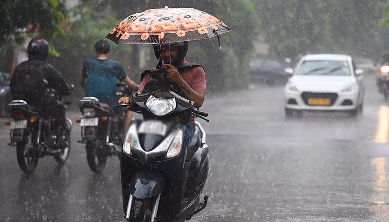 வாட்டி வதைக்கும் வெயில் வாட்டி வதைக்கும் வெயில்