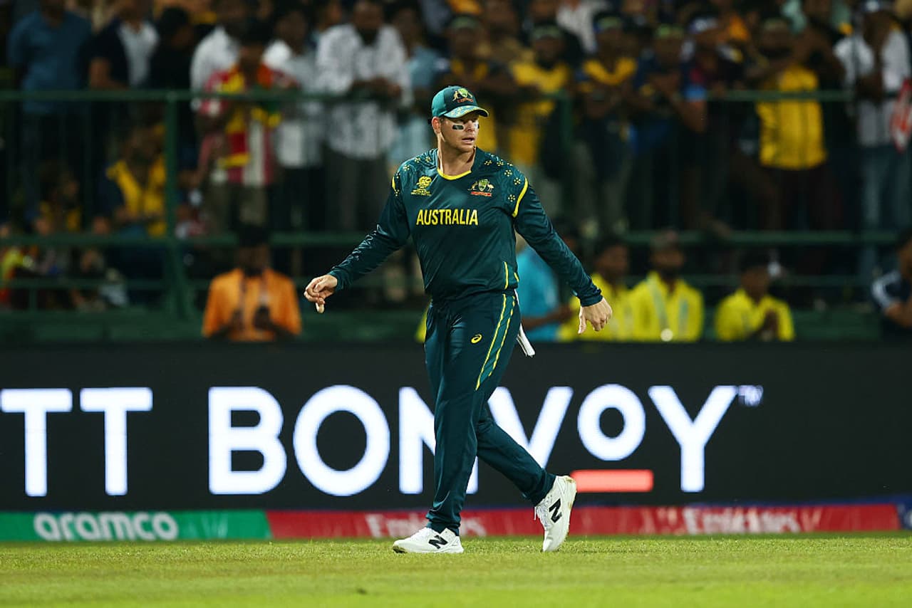 ஒரே நாளில் 9.5 கோடி சம்பாதித்த கிரிக்கெட் வீரர் ஒரே நாளில் 9.5 கோடி சம்பாதித்த கிரிக்கெட் வீரர்