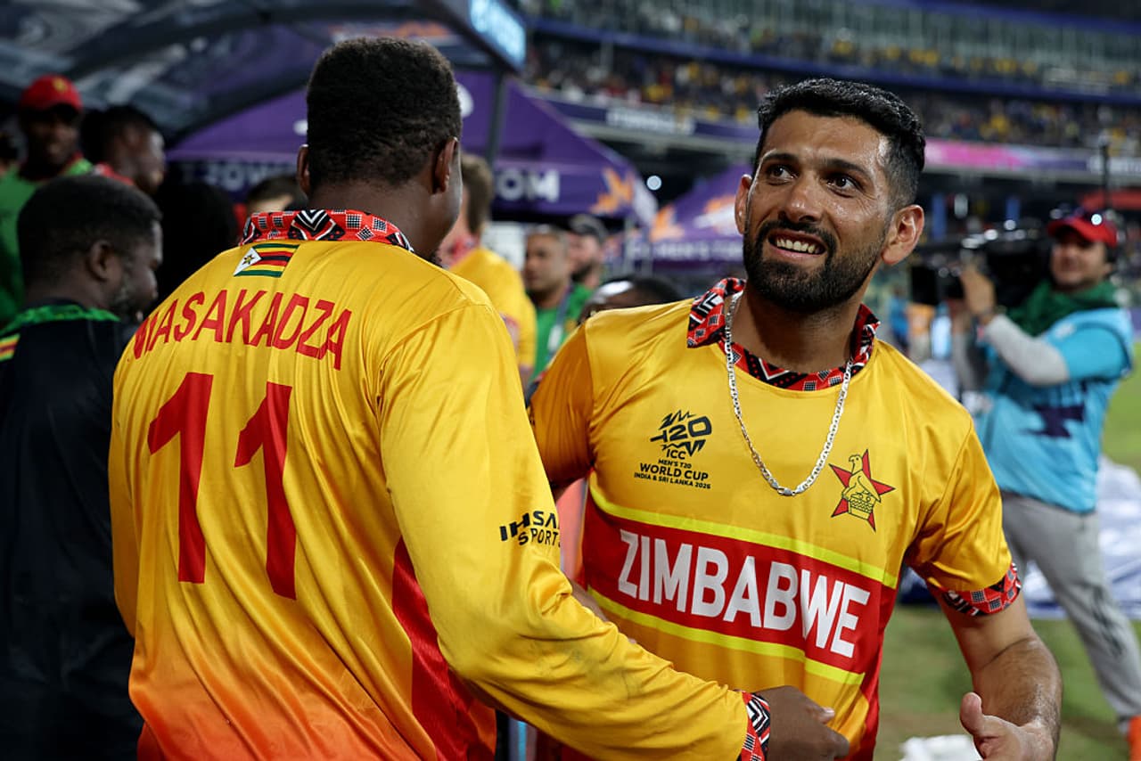 మంచి క్రికెట్ ఆడుతుందని.. మంచి క్రికెట్ ఆడుతుందని..