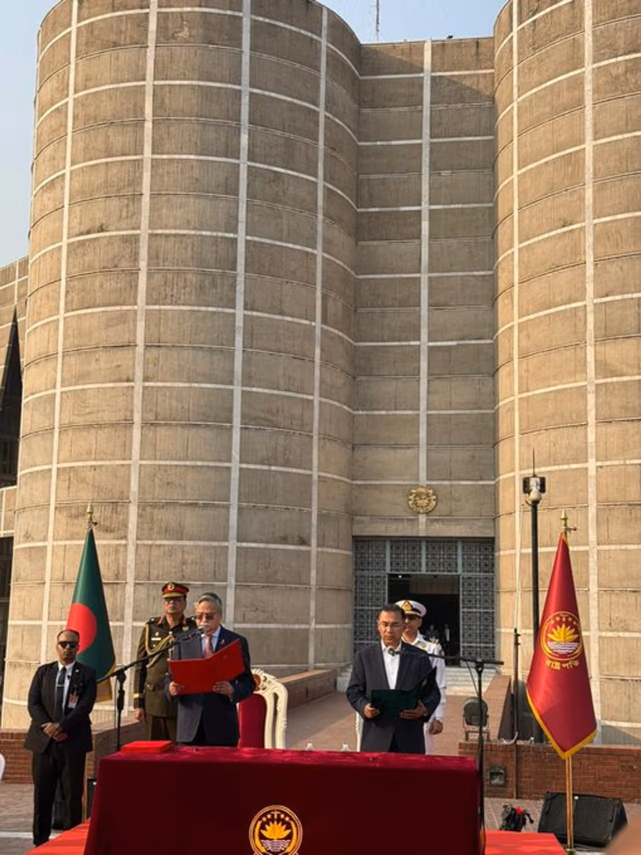 ইউনূস প্রসঙ্গে বিস্ফোরক বাংলাদেশের রাষ্ট্রপতি ইউনূস প্রসঙ্গে বিস্ফোরক বাংলাদেশের রাষ্ট্রপতি