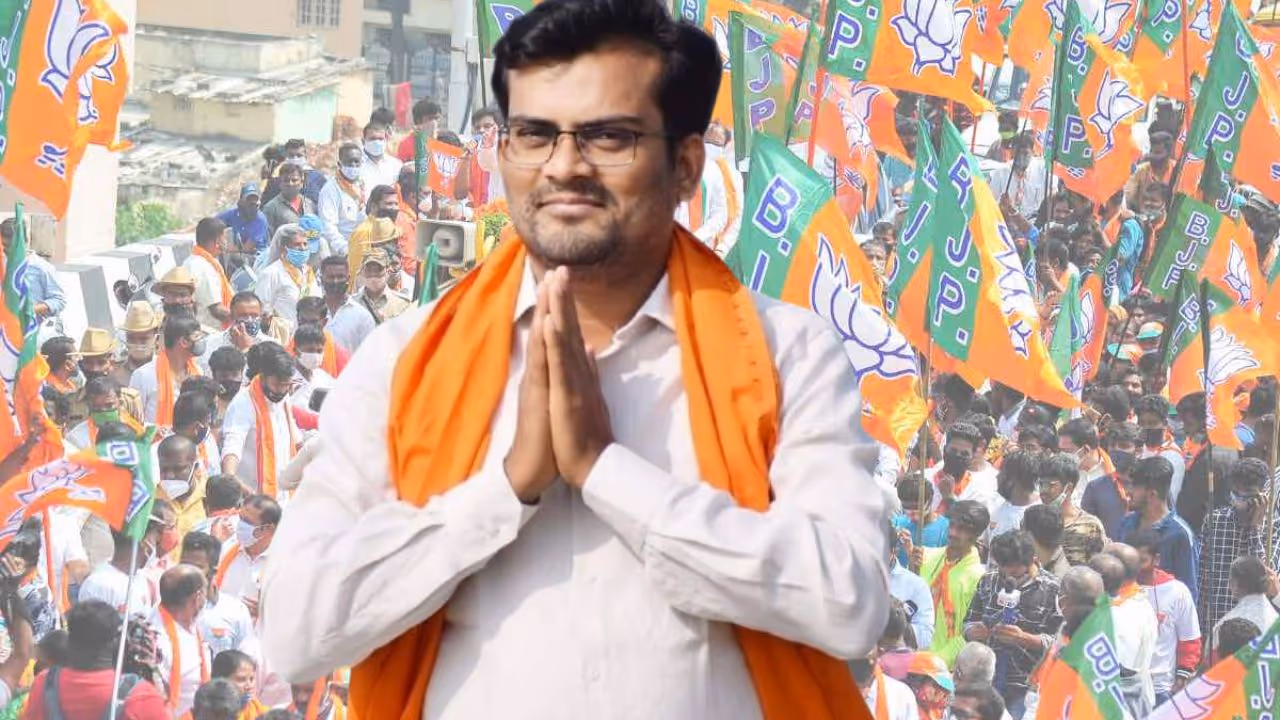 ಶಿರಹಟ್ಟಿ ಬಿಜೆಪಿ ಶಾಸಕ ಡಾ.ಚಂದ್ರು ಲಮಾಣಿ ಶಿರಹಟ್ಟಿ ಬಿಜೆಪಿ ಶಾಸಕ ಡಾ.ಚಂದ್ರು ಲಮಾಣಿ