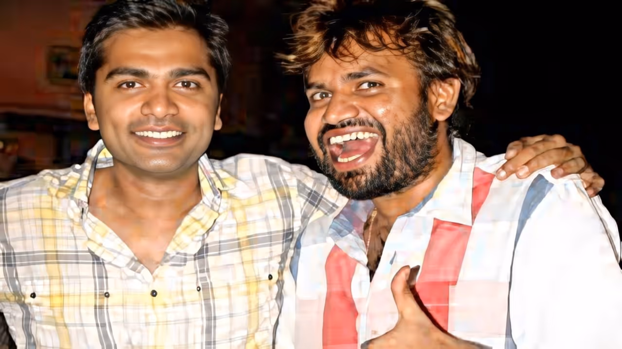 பிரேம்ஜி என்ற சிறந்த பின்னணி பாடகர்.! பிரேம்ஜி என்ற சிறந்த பின்னணி பாடகர்.!