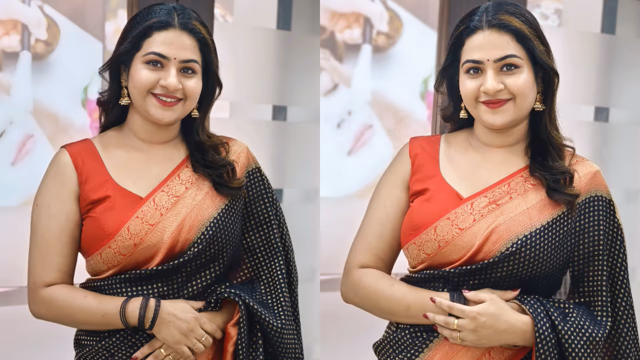 ಕಿರುತೆರೆಯ ಚಿರಪರಿಚಿತ ನಟಿ ಕಿರುತೆರೆಯ ಚಿರಪರಿಚಿತ ನಟಿ