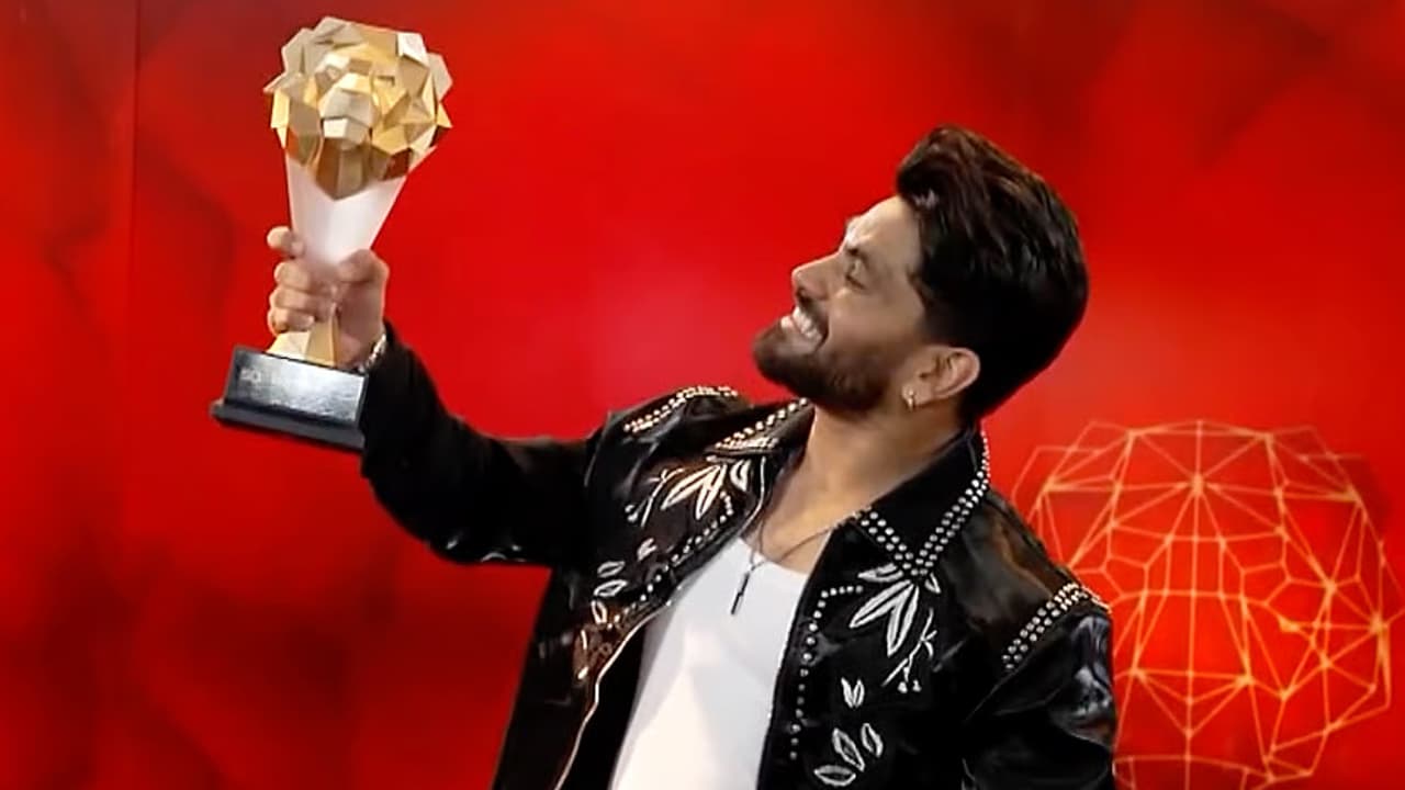 ‘द 50’ के विनर बने शिव ठाकरे ‘द 50’ के विनर बने शिव ठाकरे