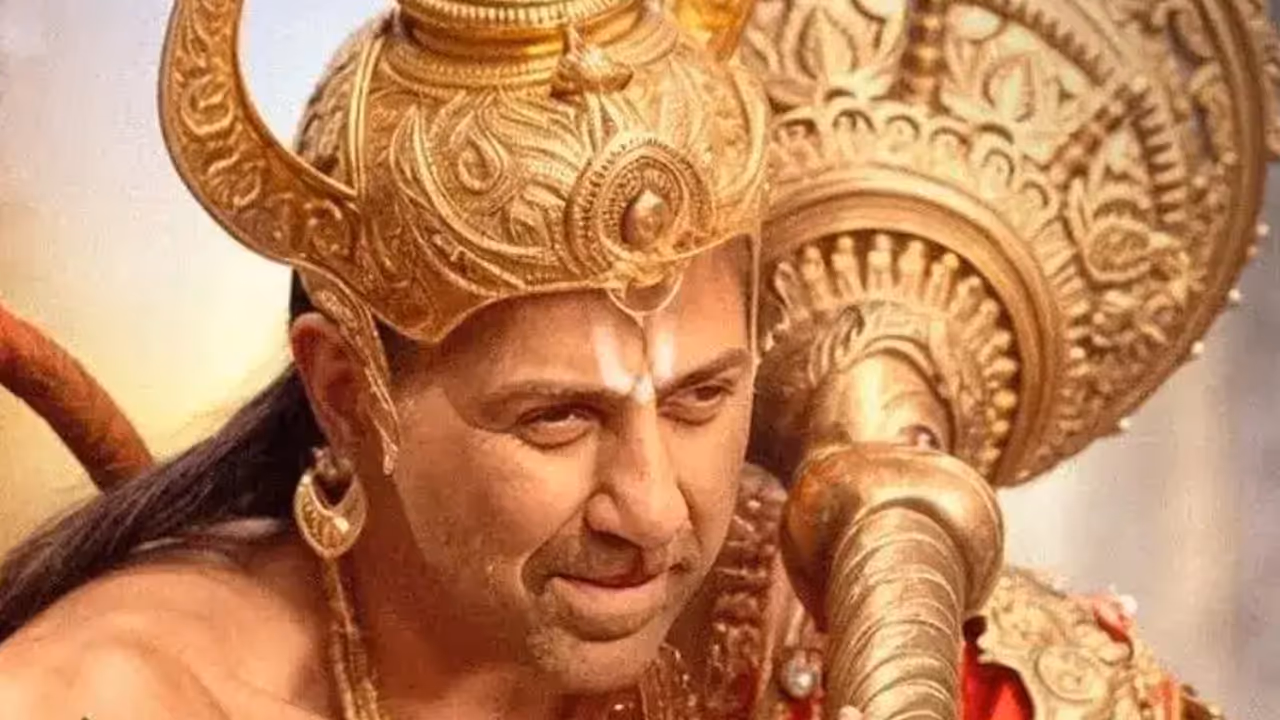 1. सनी देओल (Sunny Deol) 1. सनी देओल (Sunny Deol)