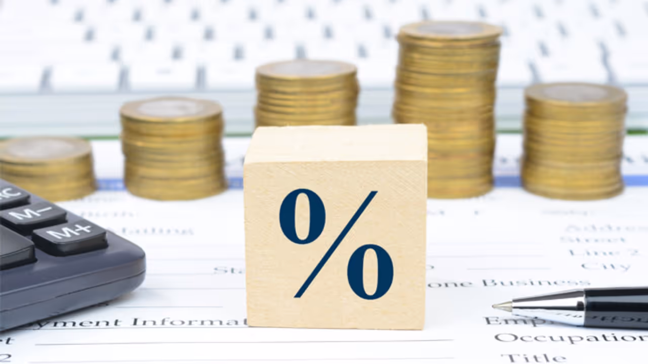 సీనియర్ సిటిజన్లకు ప్రత్యేక వడ్డీ రేట్లు సీనియర్ సిటిజన్లకు ప్రత్యేక వడ్డీ రేట్లు