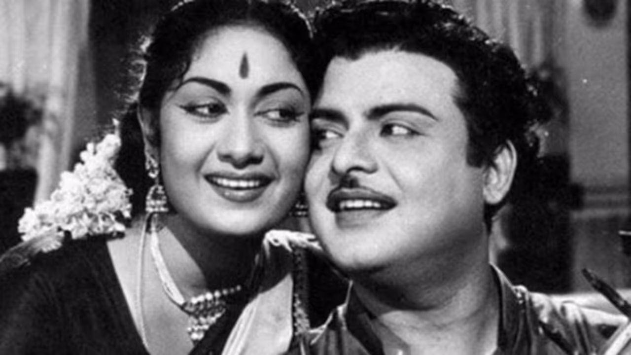 సావిత్రిని జెమినీ గణేషన్ మోసం చేశాడా..? సావిత్రిని జెమినీ గణేషన్ మోసం చేశాడా..?