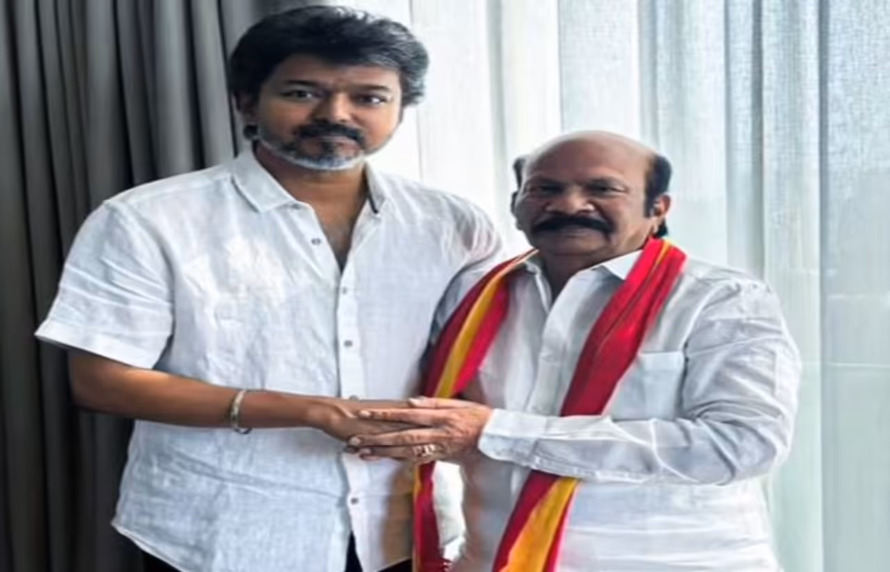 தவெக அமைச்சரவை விரிவாக்கம் தவெக அமைச்சரவை விரிவாக்கம்