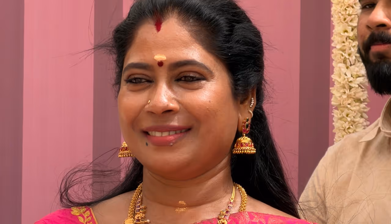 மீனா ஜெயக்குமார் மீனா ஜெயக்குமார்