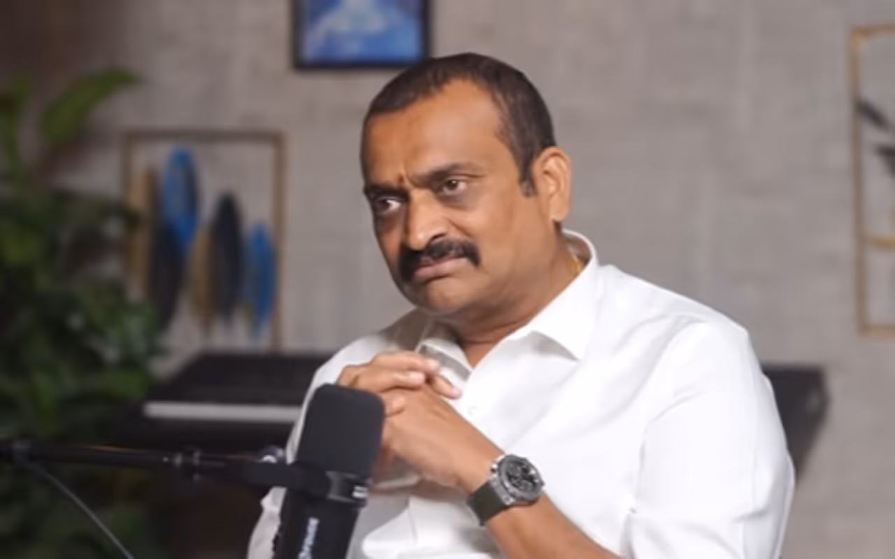 వివాదాలకు కేరాఫ్ అడ్రస్గా బండ్ల గణేష్.. వివాదాలకు కేరాఫ్ అడ్రస్గా బండ్ల గణేష్..