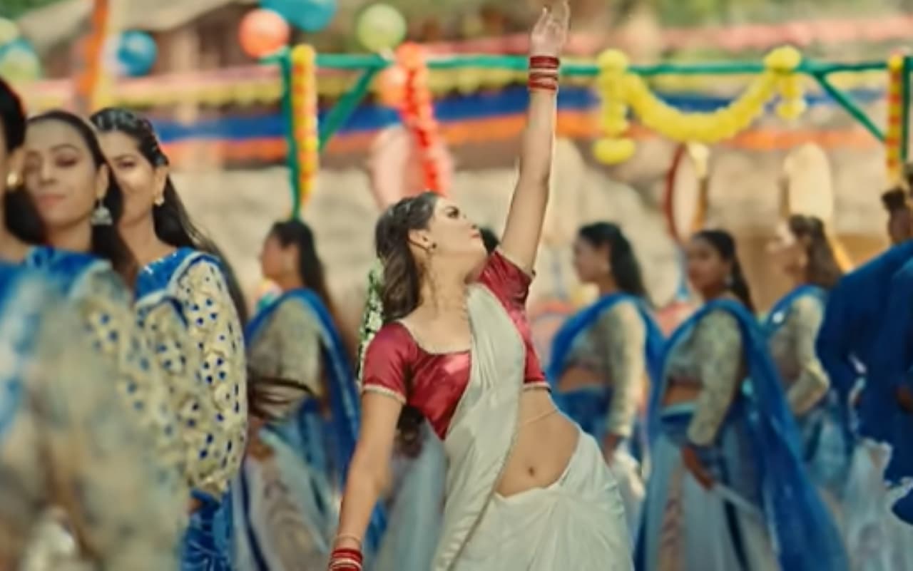 ట్రెండింగ్ ఫోక్ సాంగ్... ట్రెండింగ్ ఫోక్ సాంగ్...