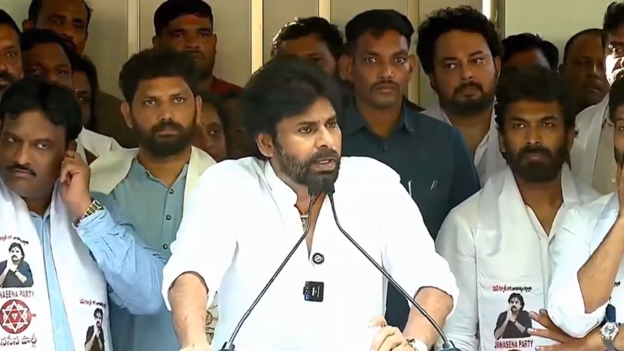 తెలంగాణలో జనసేన పార్టీ ఉంటుందని స్పష్టీకరణ తెలంగాణలో జనసేన పార్టీ ఉంటుందని స్పష్టీకరణ