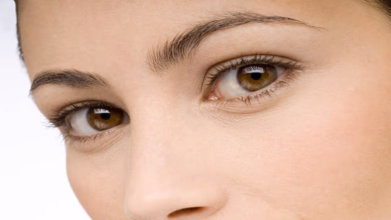 Simple tips for thick eyebrows Simple tips for thick eyebrows