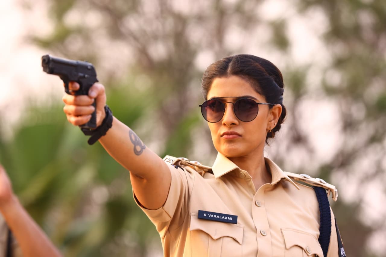 పోలీస్ కంప్లైంట్ మూవీ రివ్యూ పోలీస్ కంప్లైంట్ మూవీ రివ్యూ