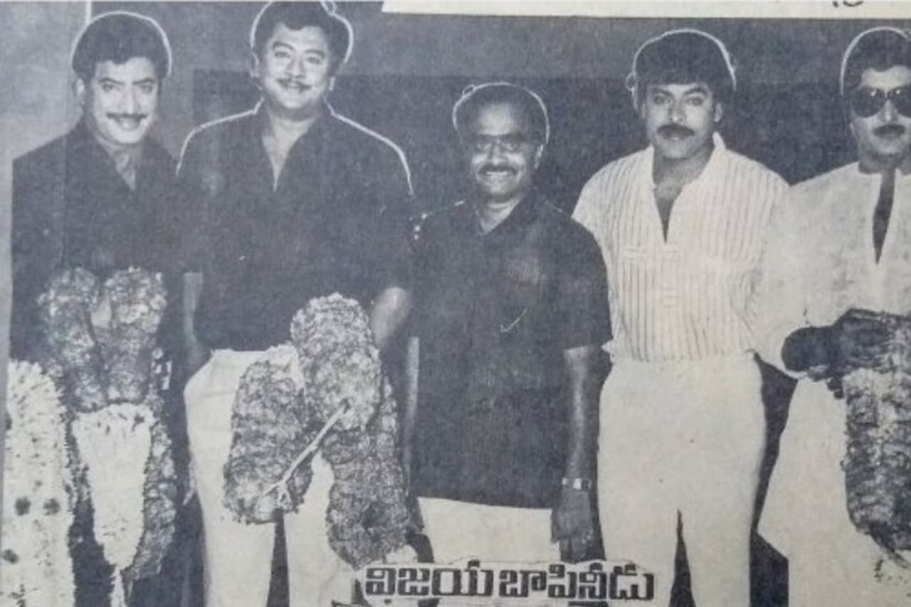 కృష్ణ శోభన్ బాబులకు పోటీ ఇచ్చిన చిరంజీవి.. కృష్ణ శోభన్ బాబులకు పోటీ ఇచ్చిన చిరంజీవి..