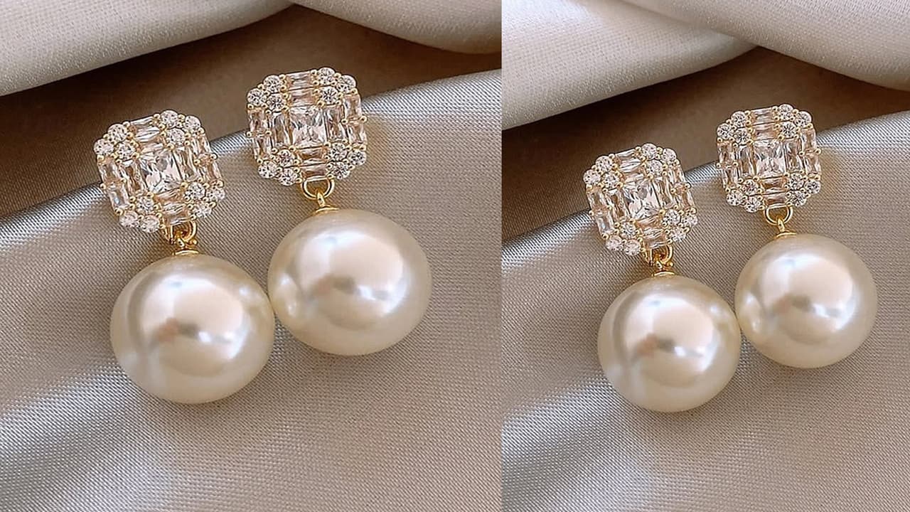 Pearl Earrings: 5 Timeless Designs to Instantly Elevate Any Outfit Pearl Earrings: 5 Timeless Designs to Instantly Elevate Any Outfit