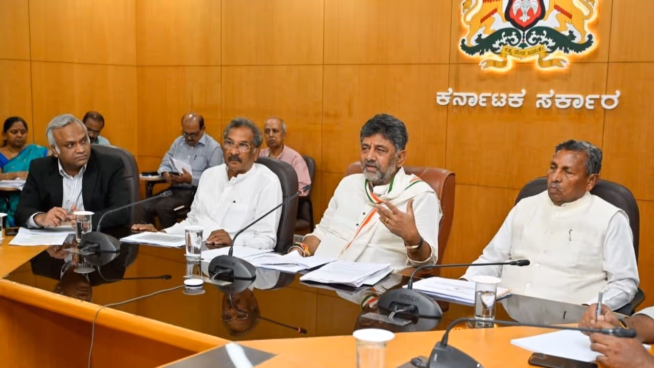 ಬಸ್ ದರ ಏರಿಕೆಗೆ ಪ್ರಸ್ತಾವನೆ ಬಸ್ ದರ ಏರಿಕೆಗೆ ಪ್ರಸ್ತಾವನೆ