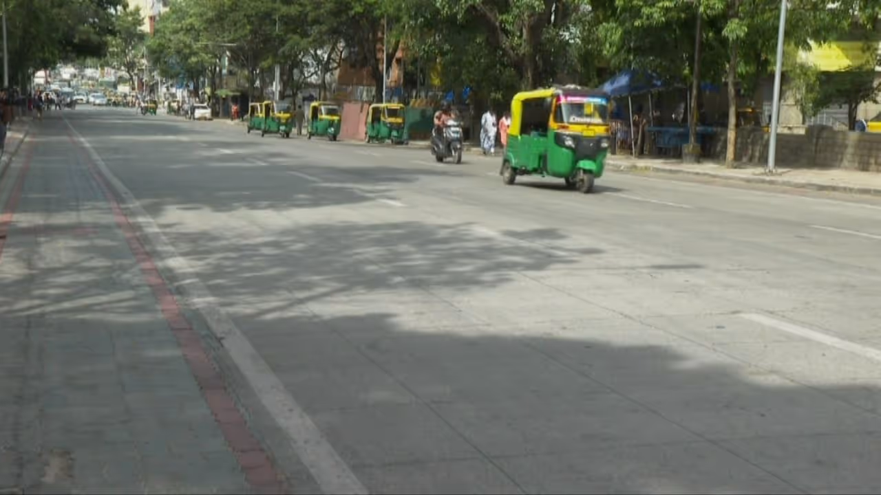 ವೈಟ್ ಟಾಪಿಂಗ್ ರಸ್ತೆಯಲ್ಲಿ ಫ್ಲೈಓವರ್? ವೈಟ್ ಟಾಪಿಂಗ್ ರಸ್ತೆಯಲ್ಲಿ ಫ್ಲೈಓವರ್?