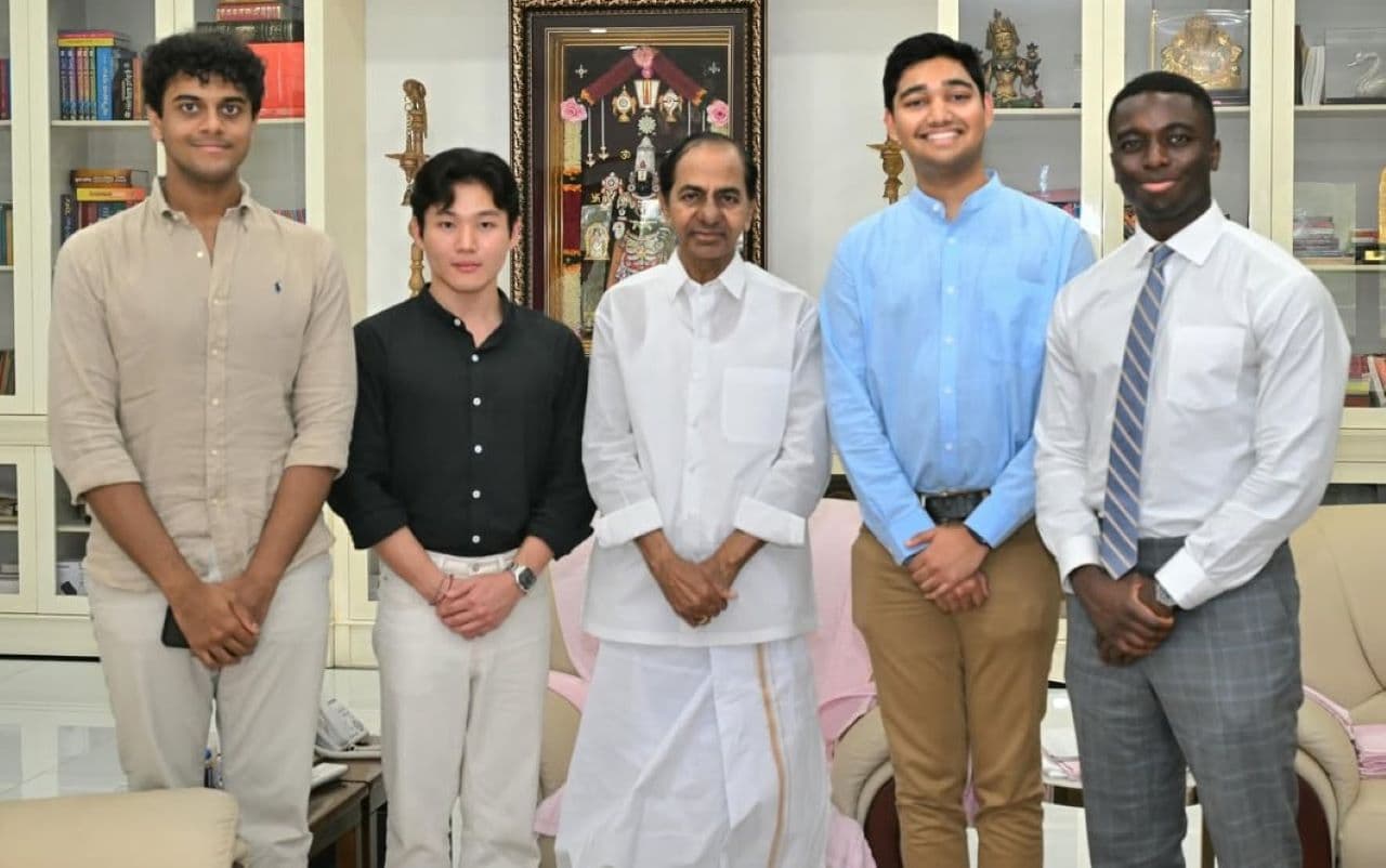 కేటీఆర్ కొడుకు హిమాన్షు మామూలోడు కాదు గురూ..! కేటీఆర్ కొడుకు హిమాన్షు మామూలోడు కాదు గురూ..!