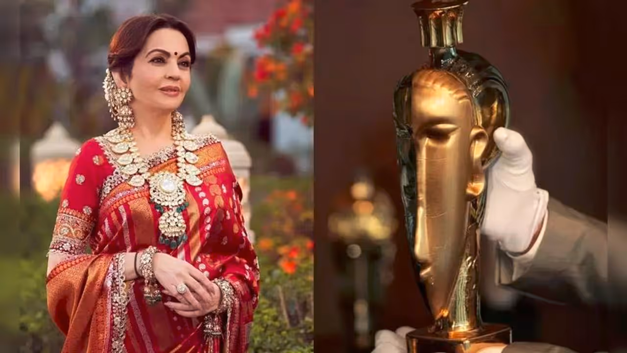 Nita Ambani Expensive Water Bottle Nita Ambani Expensive Water Bottle