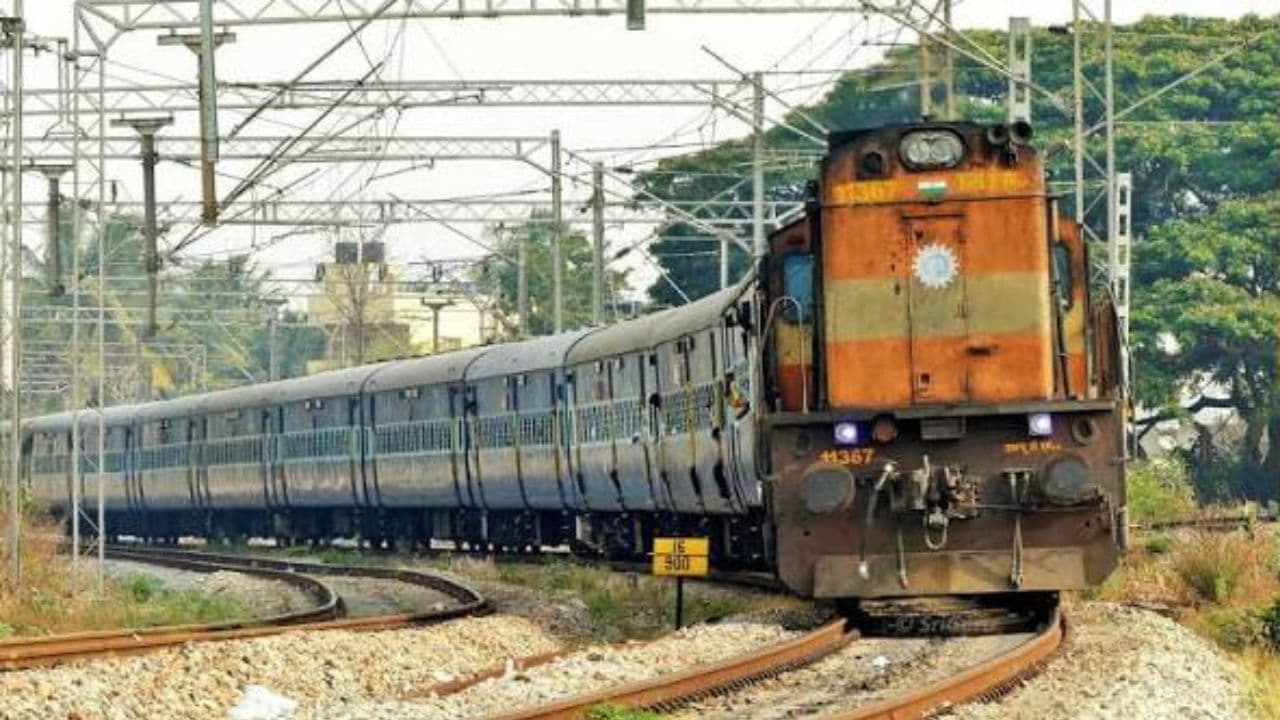 ಯಲಹಂಕ ಮತ್ತು ಅರಸೀಕೆರೆ ಇನ್ನು ಸುಲಭ ಪ್ರಯಾಣ ಯಲಹಂಕ ಮತ್ತು ಅರಸೀಕೆರೆ ಇನ್ನು ಸುಲಭ ಪ್ರಯಾಣ