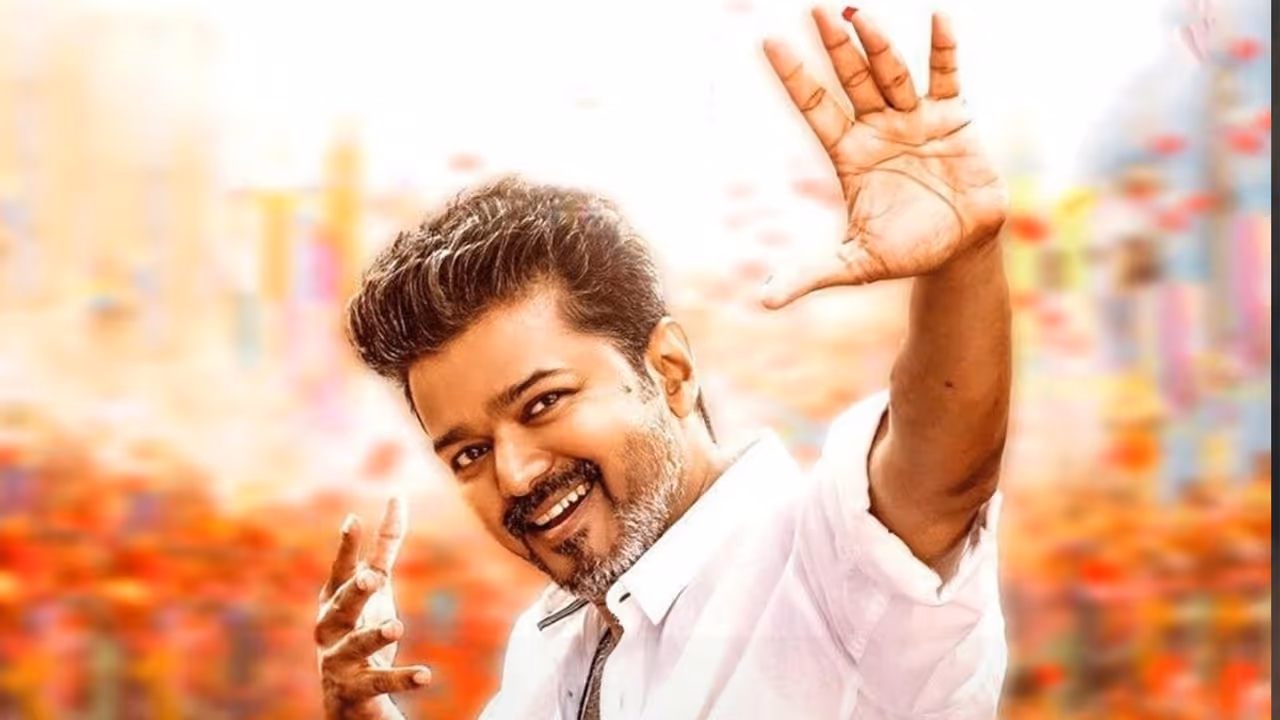 Fans Praise Vijay's Screen Presence and Mass Entertainment Fans Praise Vijay's Screen Presence and Mass Entertainment