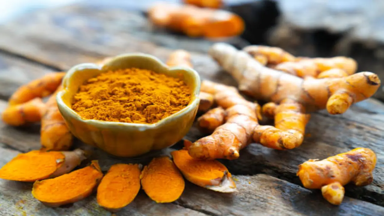 மஞ்சள் மற்றும் இஞ்சி : மஞ்சள் மற்றும் இஞ்சி :