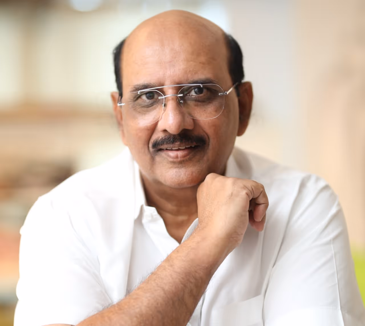 అగధతో రాబోతున్న ఎంఎస్ రాజు అగధతో రాబోతున్న ఎంఎస్ రాజు