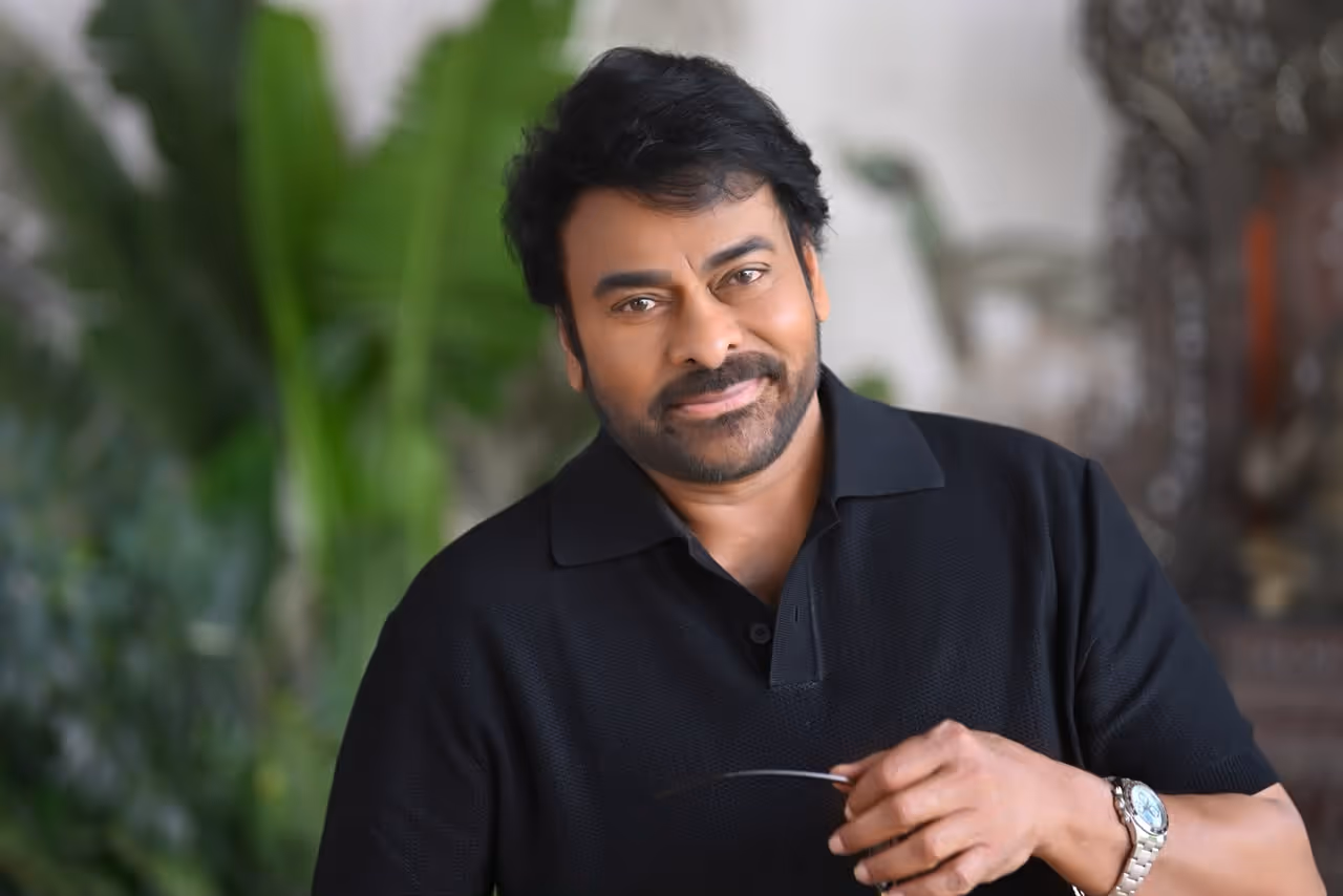 యంగ్ హీరోలు ఏ రేంజ్కి వెళ్లినా తిరుగులేని మెగాస్టార్ చిరంజీవినే యంగ్ హీరోలు ఏ రేంజ్కి వెళ్లినా తిరుగులేని మెగాస్టార్ చిరంజీవినే