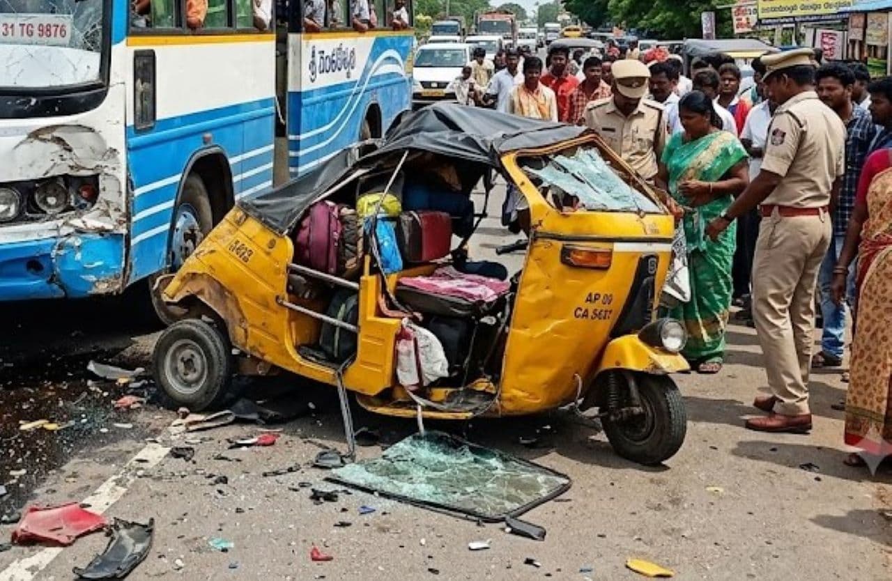 చిలకలూరిపేటలో ఘోర రోడ్డు ప్రమాదం చిలకలూరిపేటలో ఘోర రోడ్డు ప్రమాదం