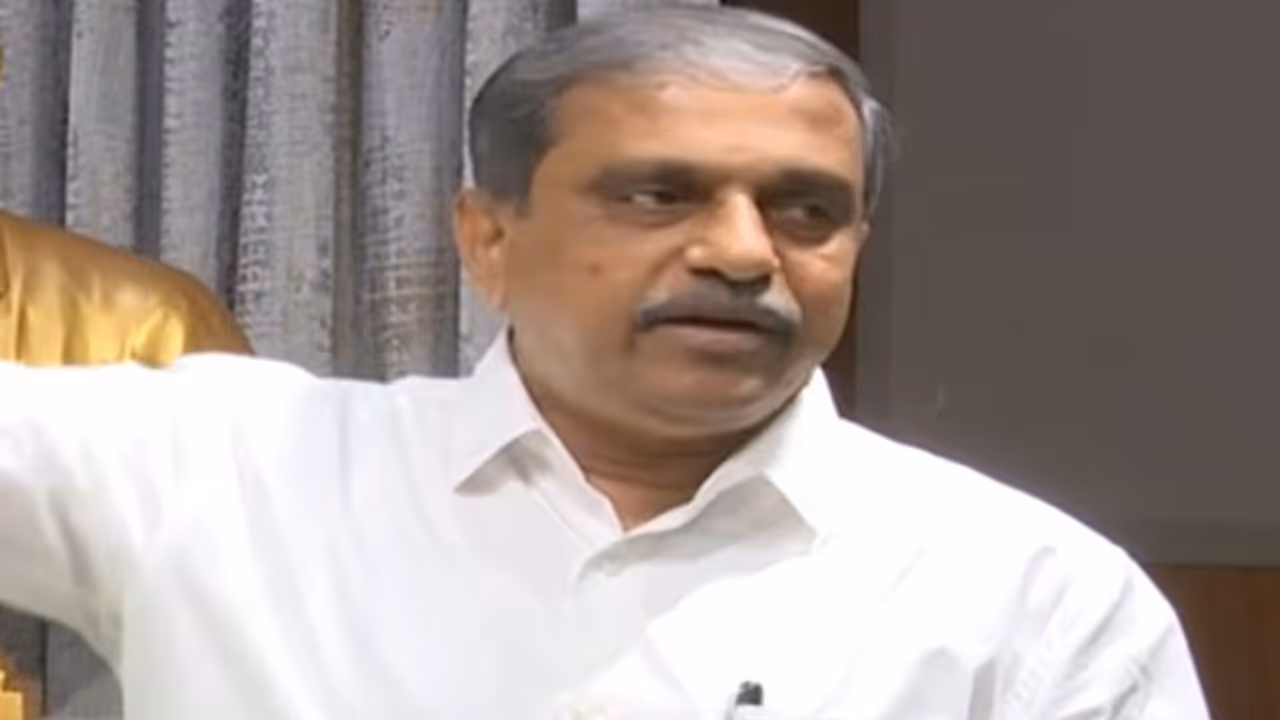 విజయసాయి వ్యాఖ్యలపై సజ్జల స్పందన విజయసాయి వ్యాఖ్యలపై సజ్జల స్పందన