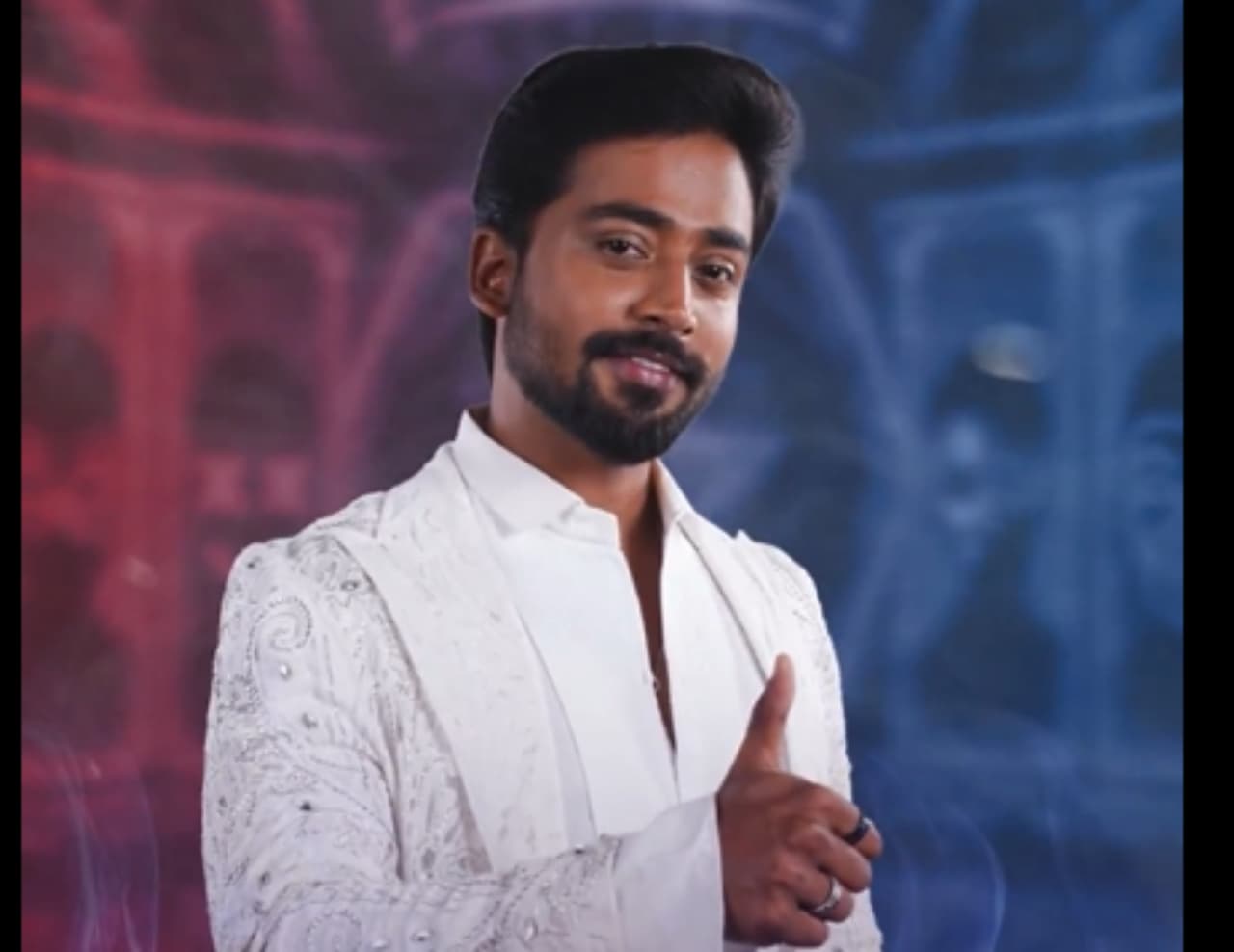 బిగ్ బాస్ తెలుగు 10 హౌజ్లోకి ముఖేష్ గౌడ గ్రాండ్ ఎంట్రీ బిగ్ బాస్ తెలుగు 10 హౌజ్లోకి ముఖేష్ గౌడ గ్రాండ్ ఎంట్రీ