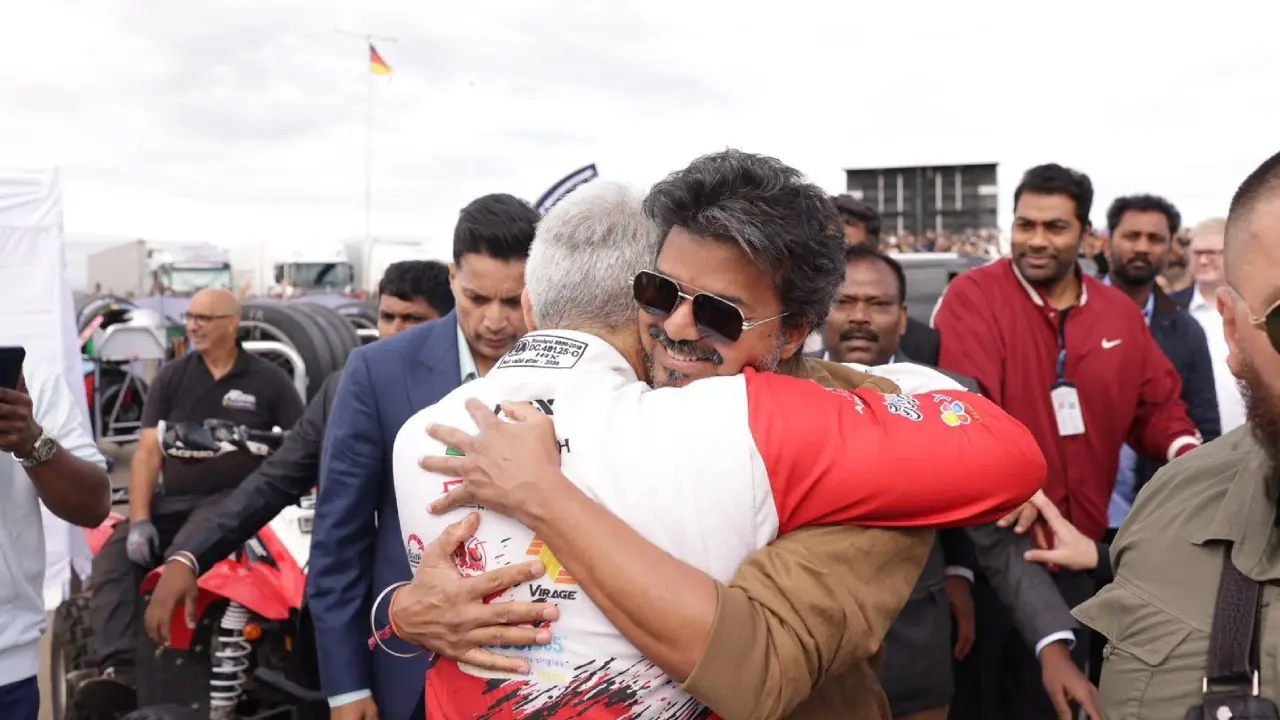 லண்டனின் சம்பவம் செய்த தல தளபதி லண்டனின் சம்பவம் செய்த தல தளபதி
