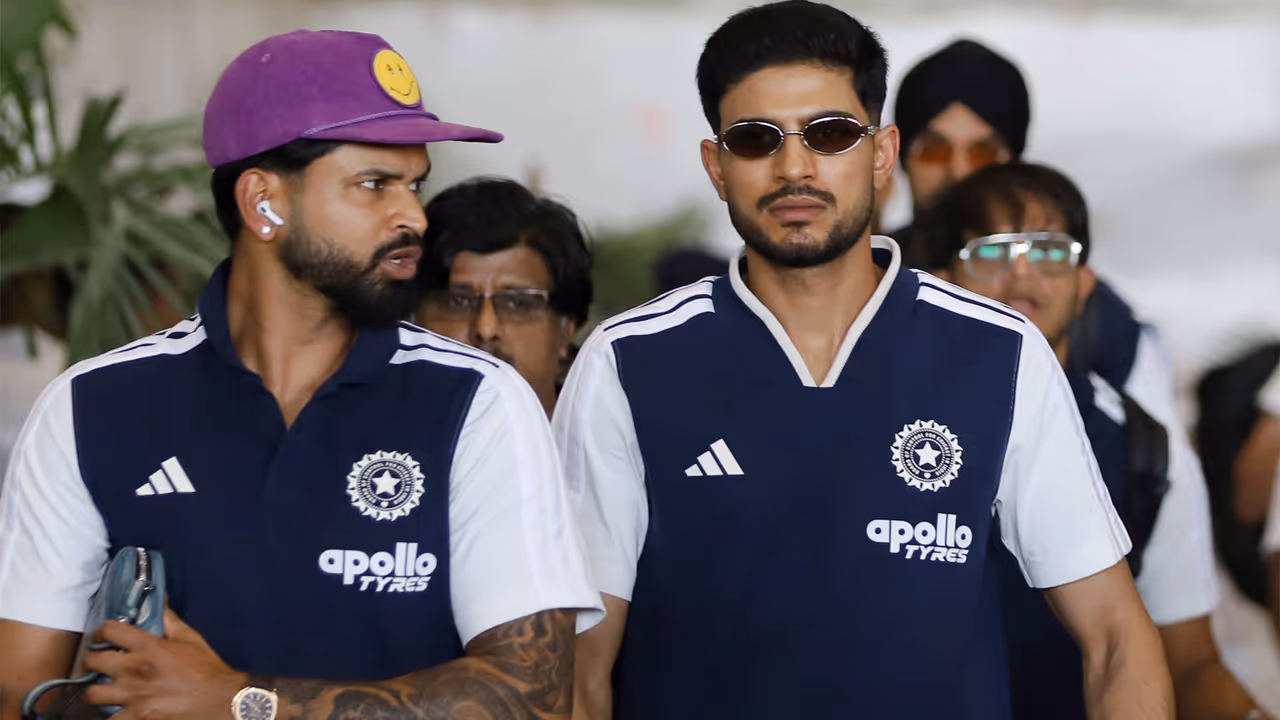 ప్రపంచకప్కు ముందే మారనున్న భారత వన్డే కెప్టెన్? ఆ స్టార్ ప్లేయర్కు కీలక బాధ్యతలు ప్రపంచకప్కు ముందే మారనున్న భారత వన్డే కెప్టెన్? ఆ స్టార్ ప్లేయర్కు కీలక బాధ్యతలు