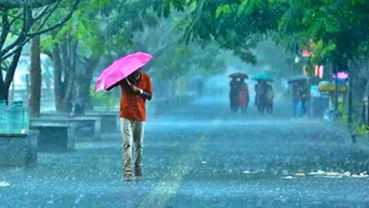 தமிழகத்தில் இன்று மழைக்கு வாய்ப்பு தமிழகத்தில் இன்று மழைக்கு வாய்ப்பு
