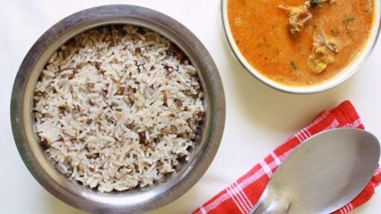 திருநெல்வேலி அல்வாவுக்கு மட்டும் பேமஸ் இல்ல, இந்த உளுந்தஞ்சோறுக்குதான் திருநெல்வேலி அல்வாவுக்கு மட்டும் பேமஸ் இல்ல, இந்த உளுந்தஞ்சோறுக்குதான்