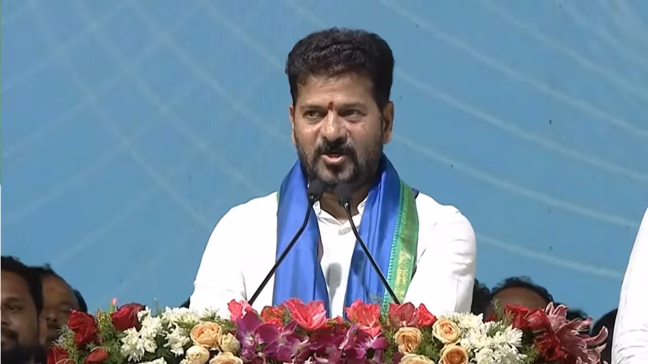 నేతన్నల కన్నీళ్లకు గత పాలకులే కారణం నేతన్నల కన్నీళ్లకు గత పాలకులే కారణం