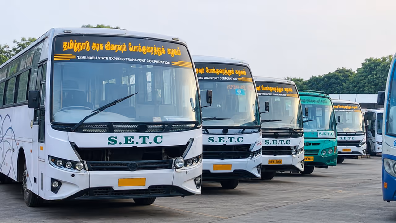 சென்னையில் 5 இடங்களில் இருந்து சிறப்புப் பேருந்துகள்! சென்னையில் 5 இடங்களில் இருந்து சிறப்புப் பேருந்துகள்!