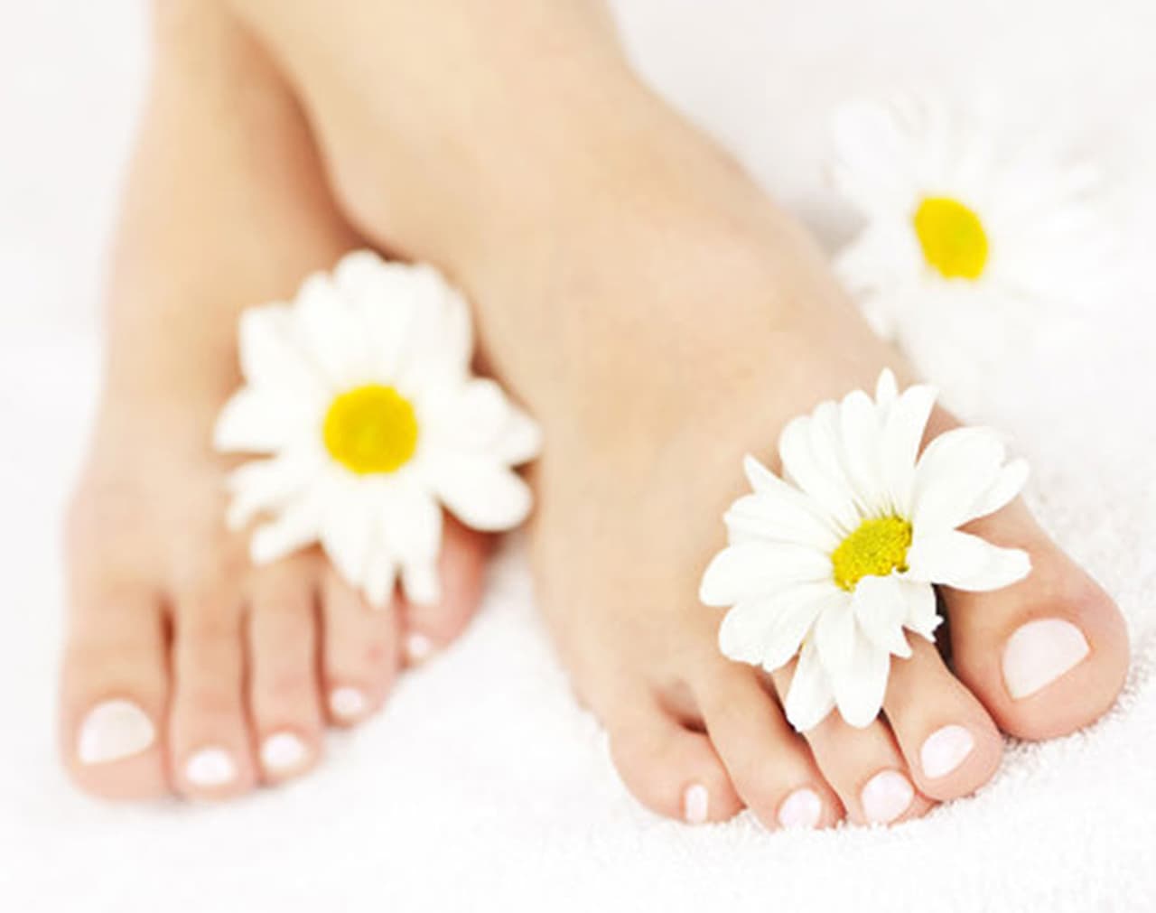<p>While most of us are very particular about taking care of our facial skin, hair, and even hands; feet care is often relegated to the last spot on our list of body care priorities. Come to think of it, we apply moisturisers and cold creams on our facial skin several times a day, but we tend to ignore our feet for days at stretch.</p> <p>While most of us are very particular about taking care of our facial skin, hair, and even hands; feet care is often relegated to the last spot on our list of body care priorities. Come to think of it, we apply moisturisers and cold creams on our facial skin several times a day, but we tend to ignore our feet for days at stretch.</p>