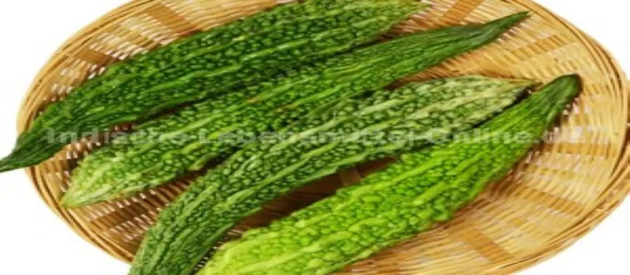 <p>కాకరకాయ.. ఈ పేరు వినగానే కొందరు ఆమడదూరం పారిపోతే.. మరికొందరు లొట్టలు వేసుకుంటూ లాగించేస్తారు. ఈ ఇష్టాయిష్టాలకు దాని చేదే ప్రధాన కారణం. </p> <p>కాకరకాయ.. ఈ పేరు వినగానే కొందరు ఆమడదూరం పారిపోతే.. మరికొందరు లొట్టలు వేసుకుంటూ లాగించేస్తారు. ఈ ఇష్టాయిష్టాలకు దాని చేదే ప్రధాన కారణం. </p>